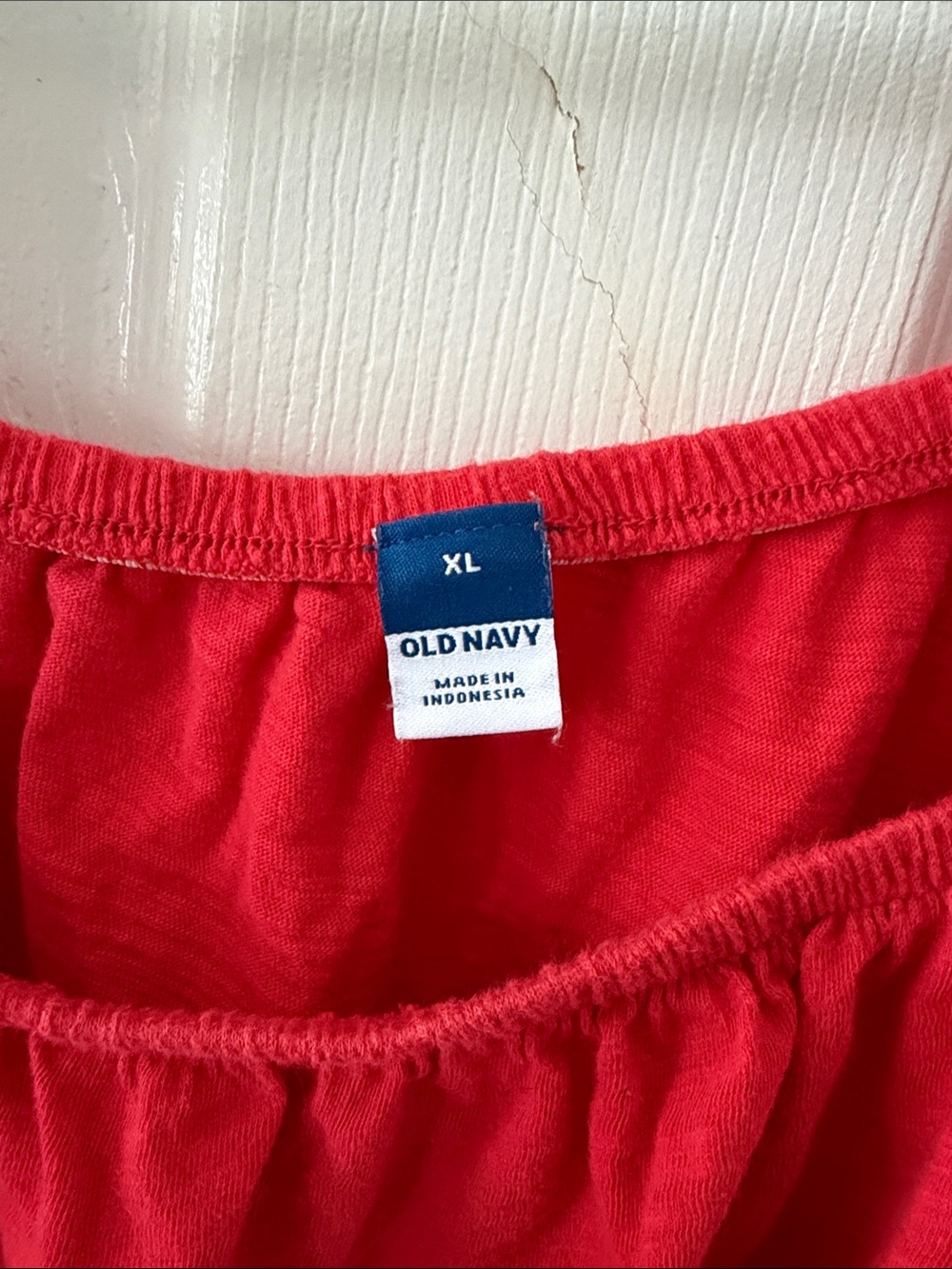 Old Navy Red Off-Shoulder Puff Sleeve Crop Top - Picture 2 of 3